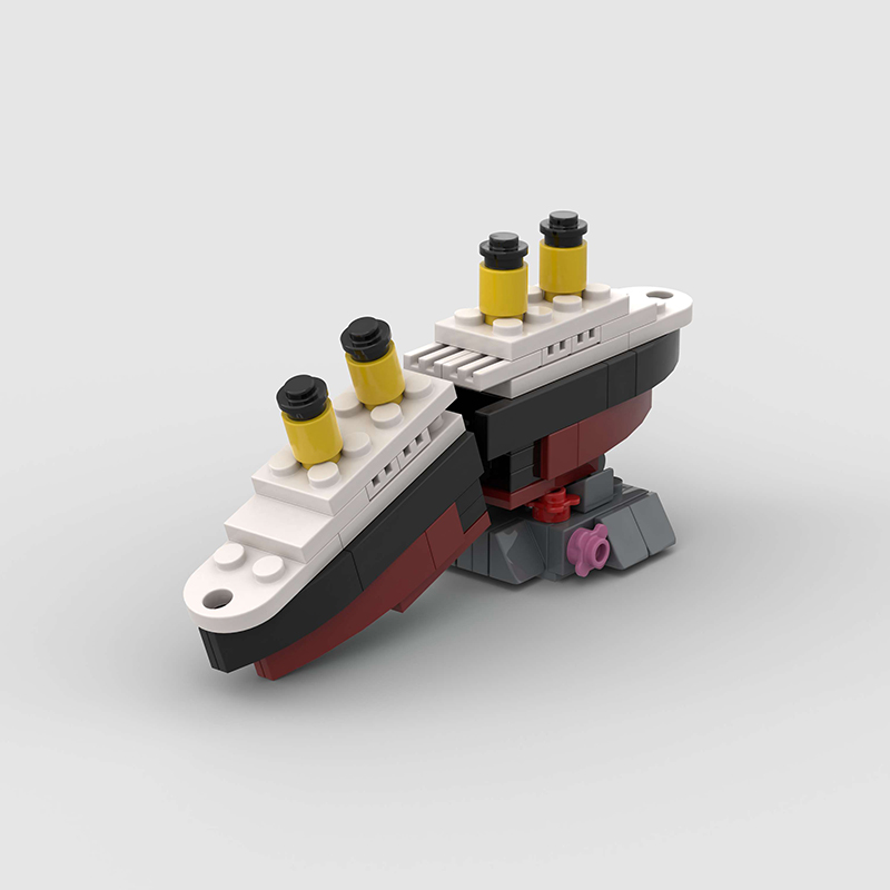 ミニ RMS タイタニック沈没船モデル半分に壊れる MOC  - Model Kit U Boat のレビューと価格
