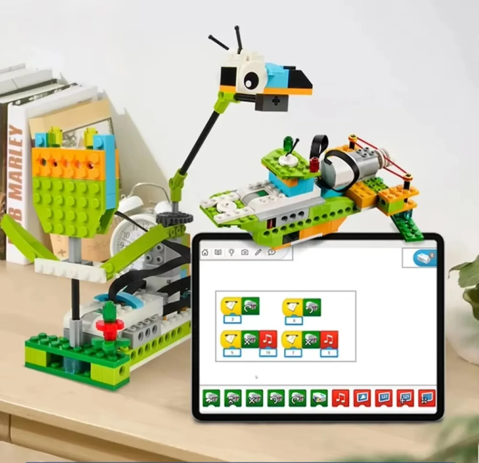 コアプログラミングSTEMキット Bluetoothアプリ制 - Lego Set Technic のレビューと価格