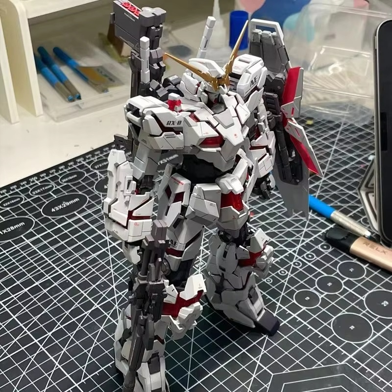 在庫あり Hg 1/144 Rx-0 ユニコーン破壊モード組 - Model Kit Barbatos のレビューと価格