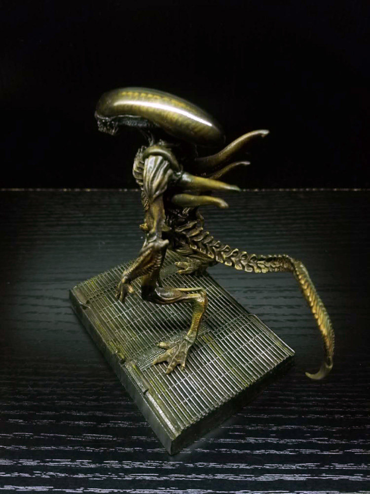 ダイキャスト樹脂製モデルキット エイリアンディスプレイモデル - Model Kit Anubis のレビューと価格