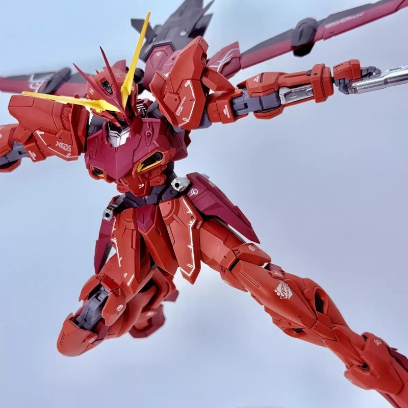 MG RGX-00 1/100 ホワイト＆レッド・テスタメン - Model Kit Daban のレビューと価格
