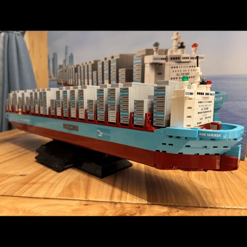 新型2026年式デュアルフューエルコンテナ船ブリックパズル船 - Model Kit U Boat のレビューと価格